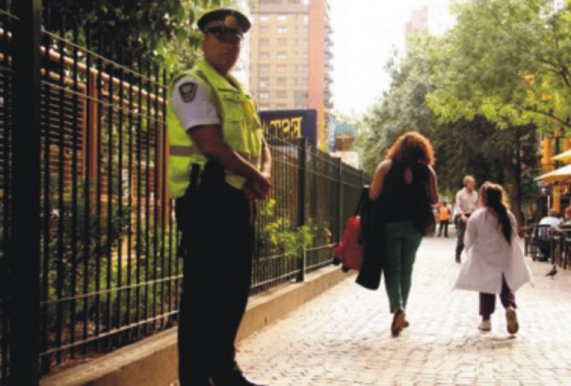 Lanzaron un nuevo Cuerpo de Agentes de Protección Escolar  