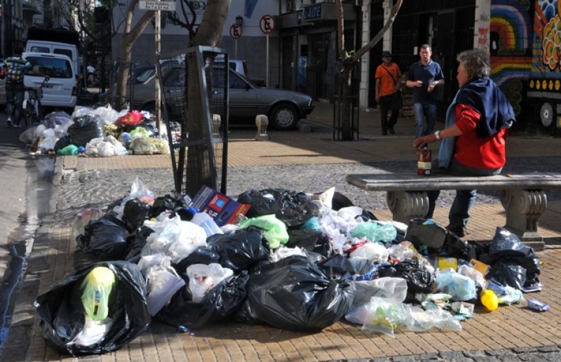 Basura: la ciudad al borde del colapso