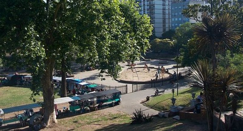 Parque Lezama: Deja tu firma por un parque sin rejas