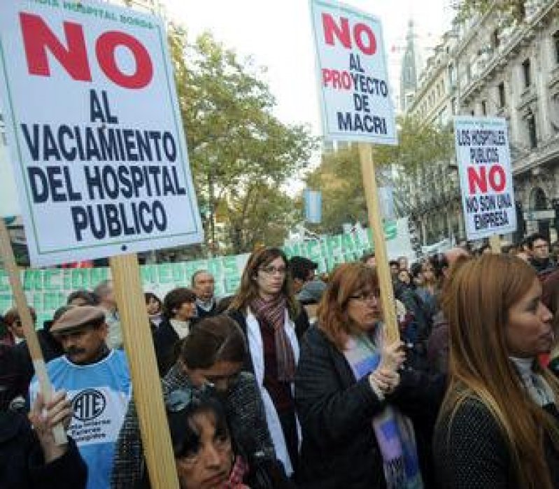 Paro de residentes y concurrentes en los hospitales porteños