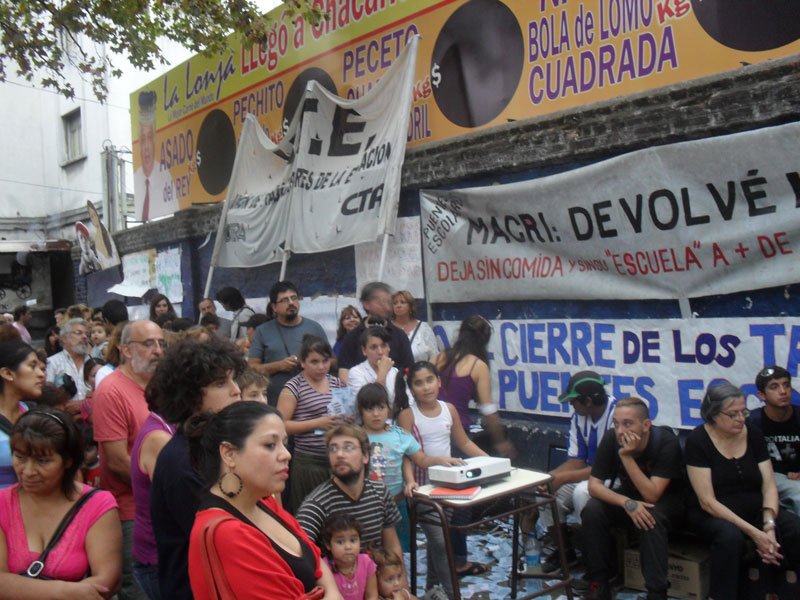 Reclamo por mudanza del Programa Puentes Escolares