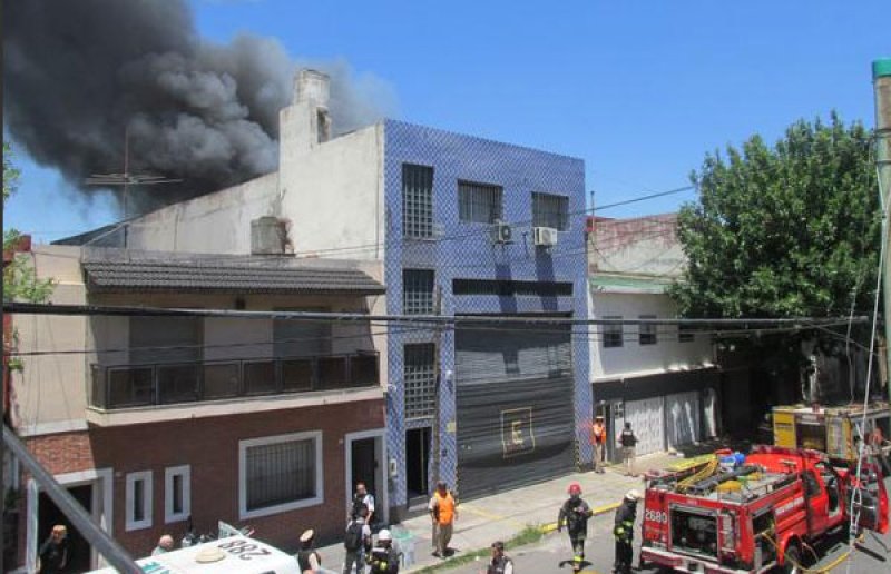 Otro incendio en un conventillo de La Boca