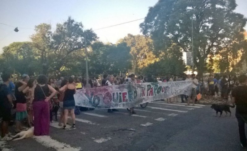 Los vecinos lograron frenar el enrejado del Parque Lezama