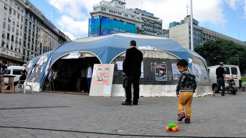 La carpa villera volvió al Obelisco