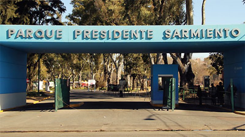 Vecinos de Saavedra rechazan la construcción de un estadio de Rugby en el Parque Sarmiento