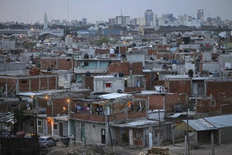 Rodríguez Larreta prometió urbanizar las villas