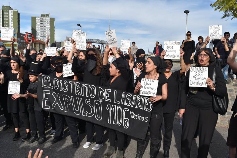 Acción colectiva en Caminito contra los desalojos