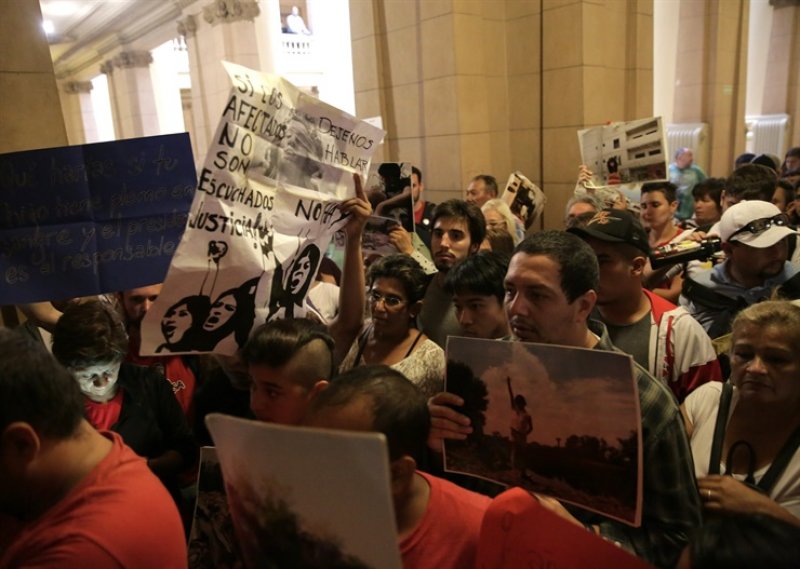 Diez años después, la misma incertidumbre