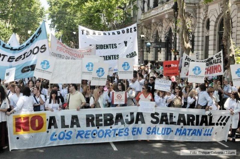 Trabajadores de la salud movilizados