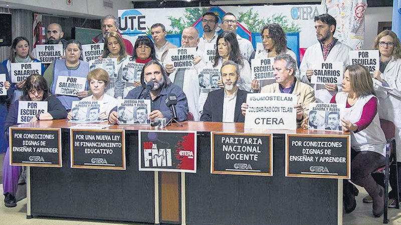 Un día del maestro con nada para festejar