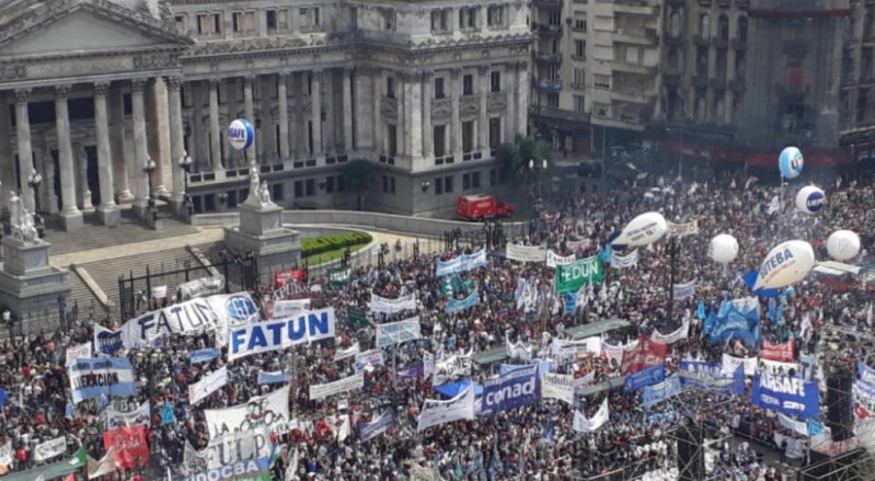 Movilización en rechazo a un Presupuesto a medida del FMI 