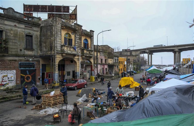 Existen 200 órdenes de desalojos en la ciudad