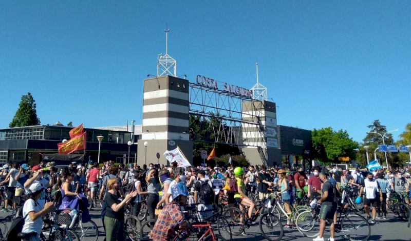 Multitudinaria audiencia en contra de la privatización del río