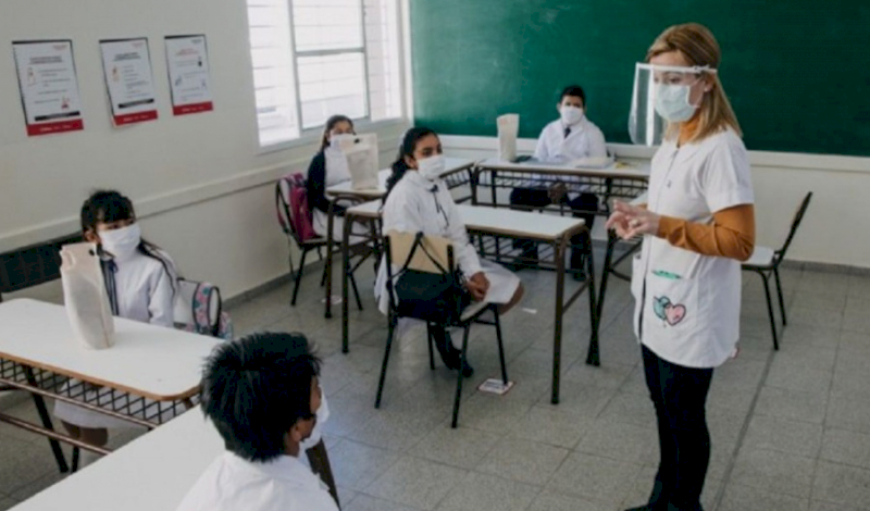 88 burbujas aisladas desde el inicio de clases