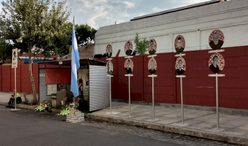 Iron Mountain: proyectarán el documental en la esquina del incendio