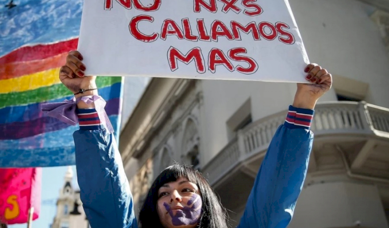 Marcha contra la prohibición del lenguaje inclusivo