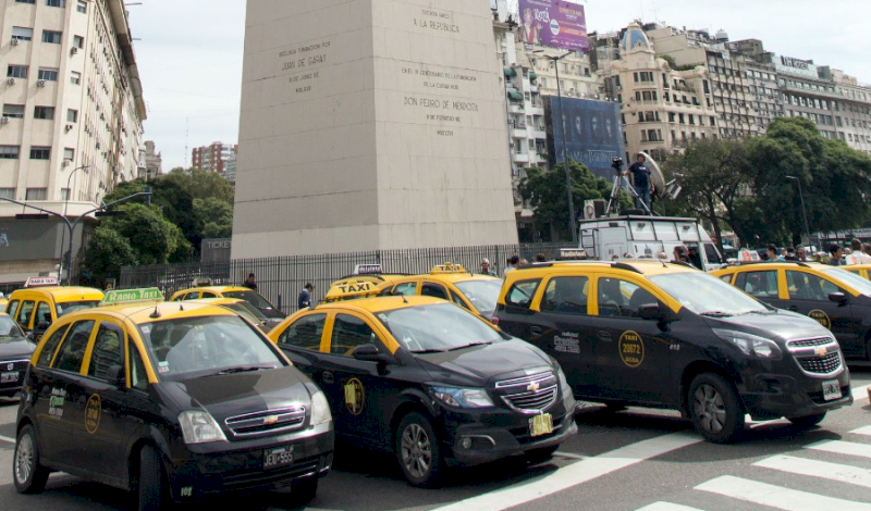 Aumentan las tarifas de los taxis