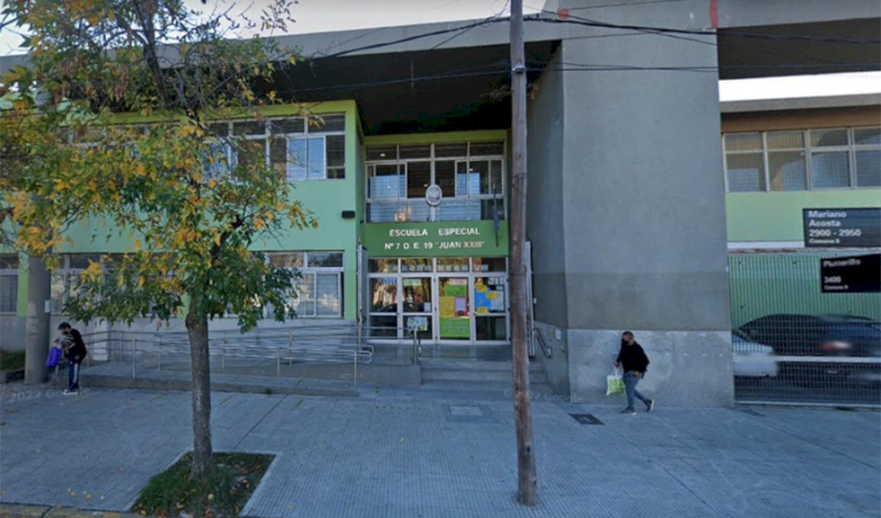 Entry Image