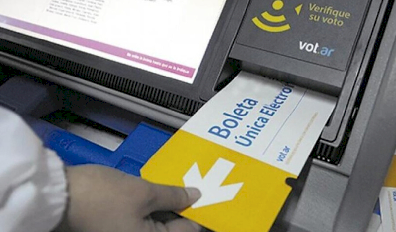 El Gobierno porteño dio marcha atrás con el voto electrónico