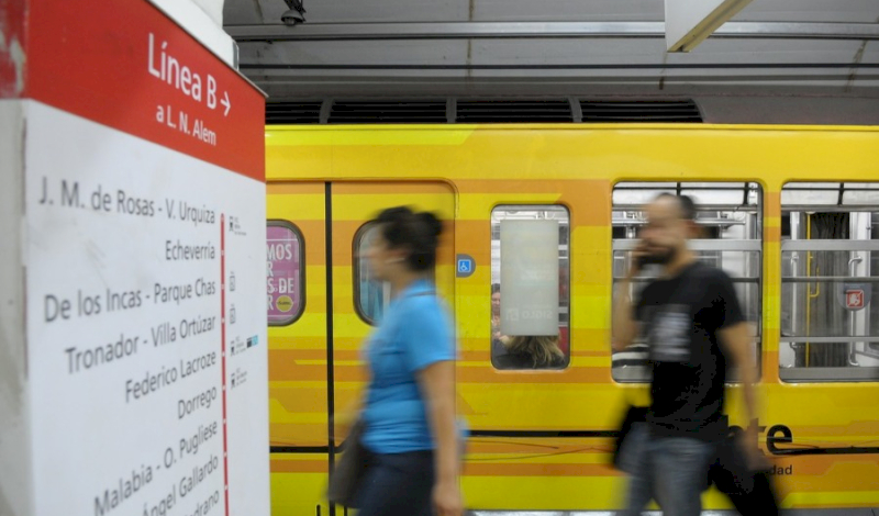 Subtes: exigen declarar “emergencia operativa” en la Línea B