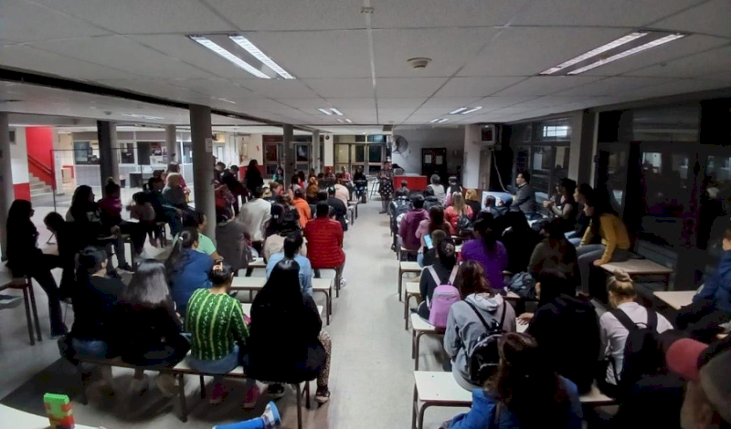 Sin secundaria para adultos en la villa 21-24