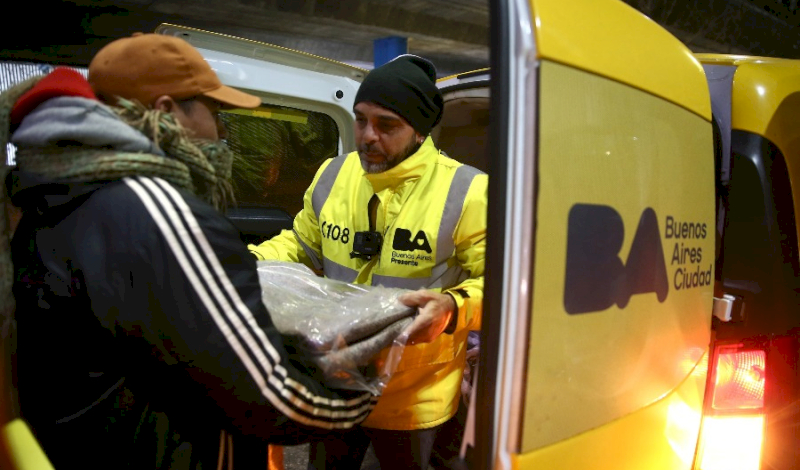 Ola polar: intensifican la asistencia a personas en situación de calle
