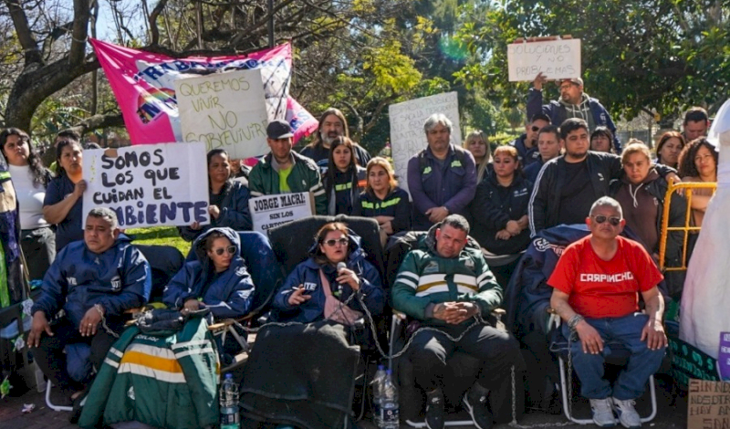 Continúa la huelga de hambre cartonera